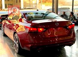 نيسان ألتيما